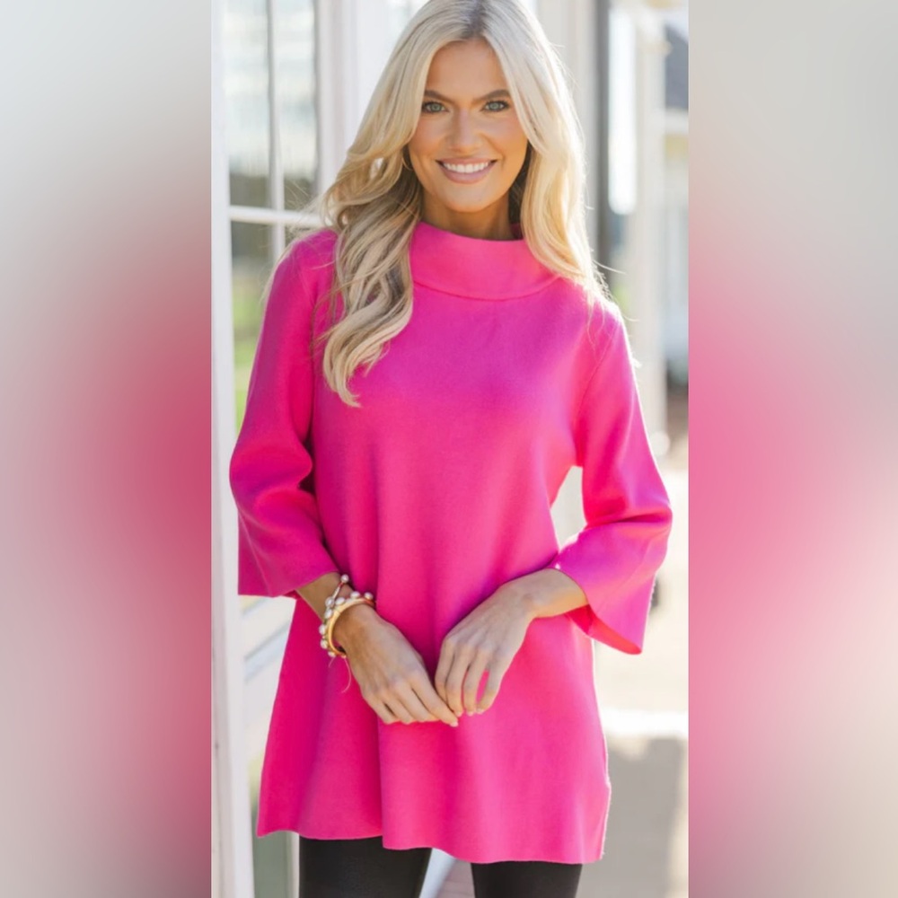 Mint Julep Fuchsia Hot Pink Mock Neck Bell Sleeve Sweater NWT Small